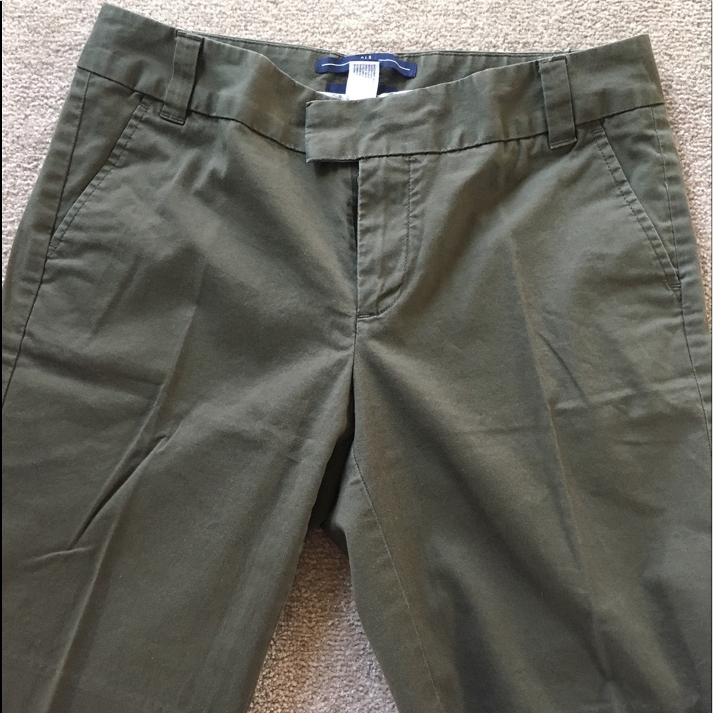 Gap Women’s Bermuda Shorts